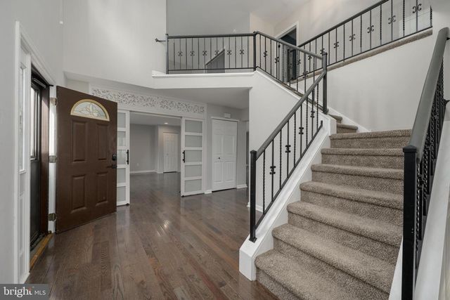 102 UNION MILL TER, Mount Laurel, NJ 08054