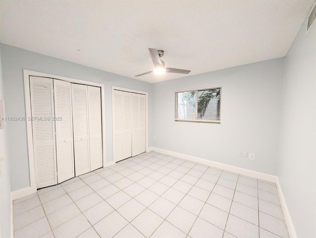 10000 NW 80th Ct 2211, Hialeah Gardens, FL 33016