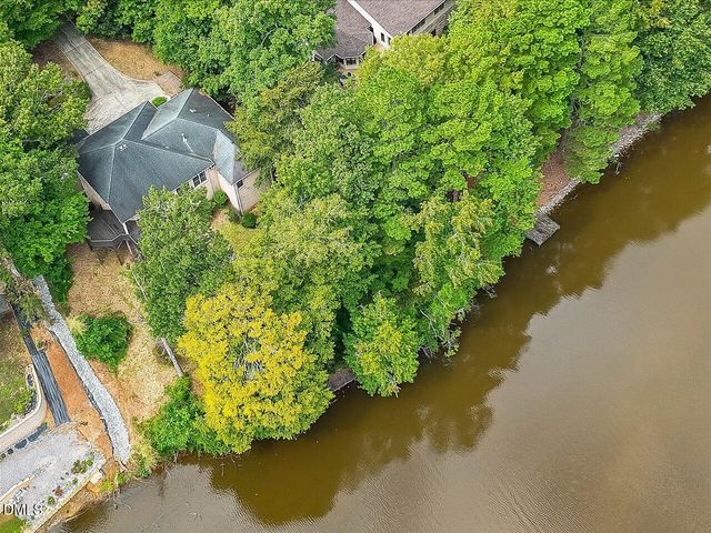 275 Lake Point, Sanford, NC 27332