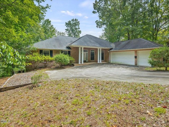 275 Lake Point, Sanford, NC 27332