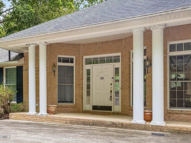 275 Lake Point, Sanford, NC 27332