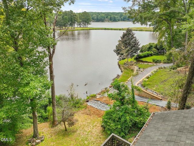 275 Lake Point, Sanford, NC 27332