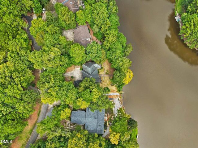 275 Lake Point, Sanford, NC 27332