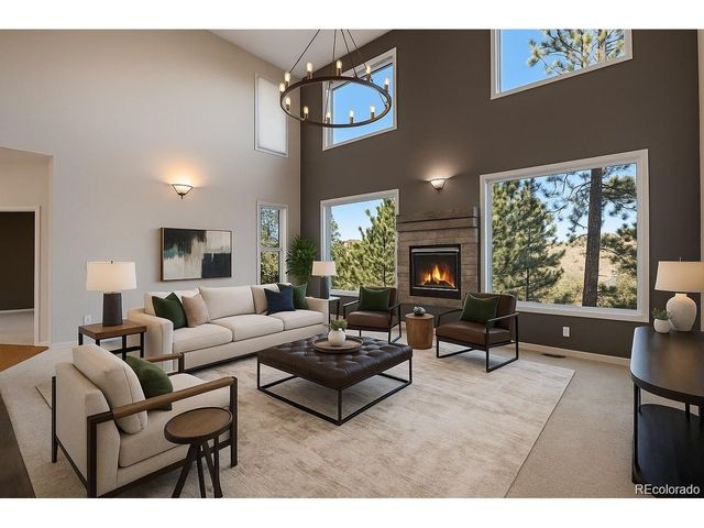 22141 Chippewa Ln, Golden, CO 80401