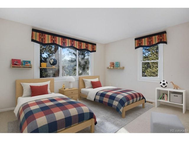 22141 Chippewa Ln, Golden, CO 80401