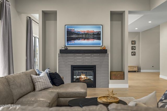 3008 Amethyst Hills Drive, Reno, NV 89521