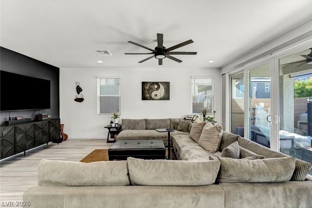 10197 Cluny Avenue, Las Vegas, NV 89178