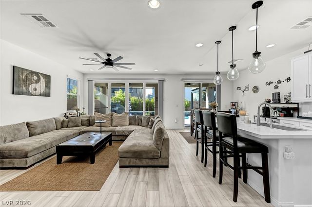 10197 Cluny Avenue, Las Vegas, NV 89178