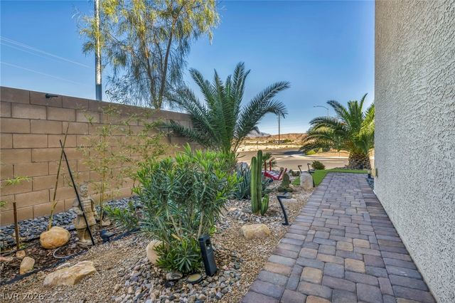 10197 Cluny Avenue, Las Vegas, NV 89178