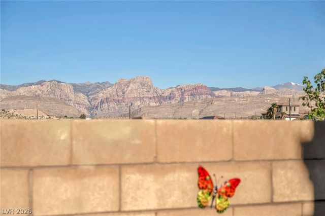 10197 Cluny Avenue, Las Vegas, NV 89178