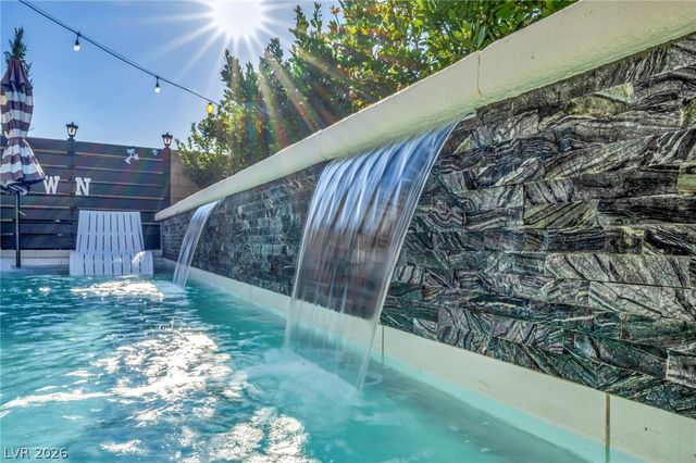 10197 Cluny Avenue, Las Vegas, NV 89178