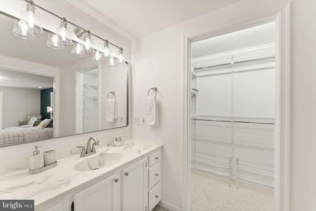 38620 LIME KILN RD, Leesburg, VA 20175