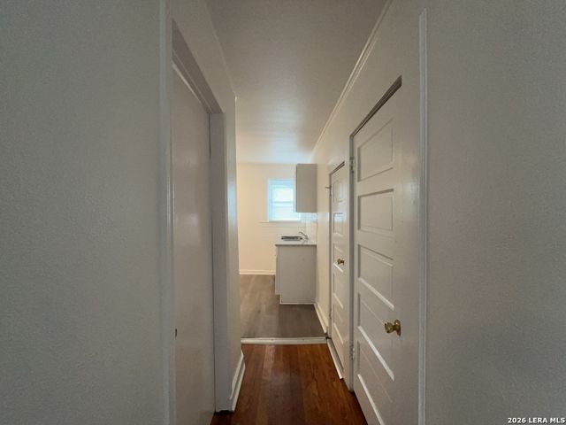 827 Steves Ave Apt 3, San Antonio, TX 78210