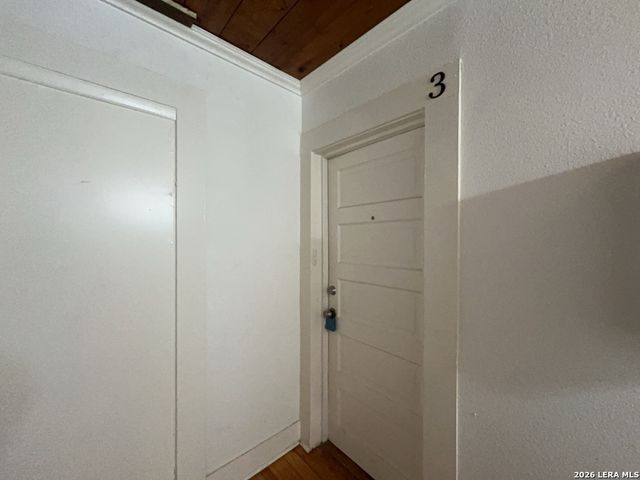 827 Steves Ave Apt 3, San Antonio, TX 78210