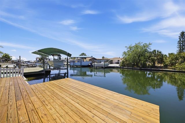 13615 GARRIS DRIVE, Hudson, FL 34667