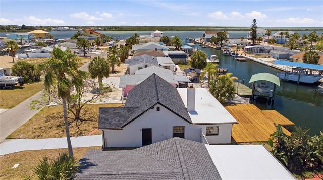 13615 GARRIS DRIVE, Hudson, FL 34667