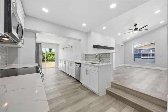 13615 GARRIS DRIVE, Hudson, FL 34667