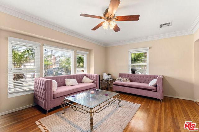 6350 W 85th Place, Los Angeles, CA 90045