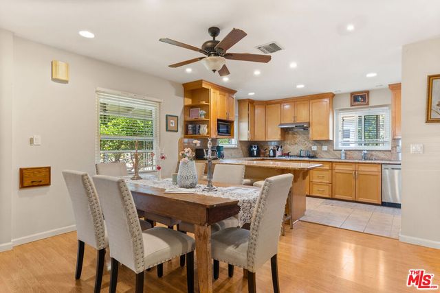 6350 W 85th Place, Los Angeles, CA 90045