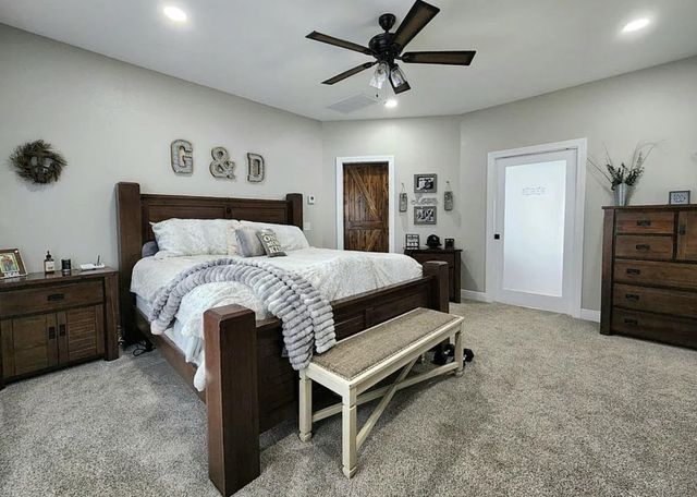 33765 S Coves Drive, Afton, OK 74331