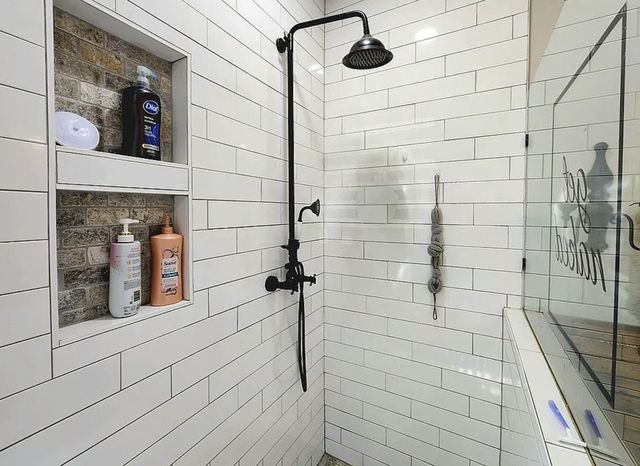 33765 S Coves Drive, Afton, OK 74331