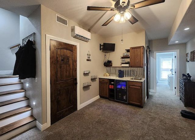 33765 S Coves Drive, Afton, OK 74331