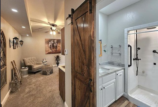 33765 S Coves Drive, Afton, OK 74331