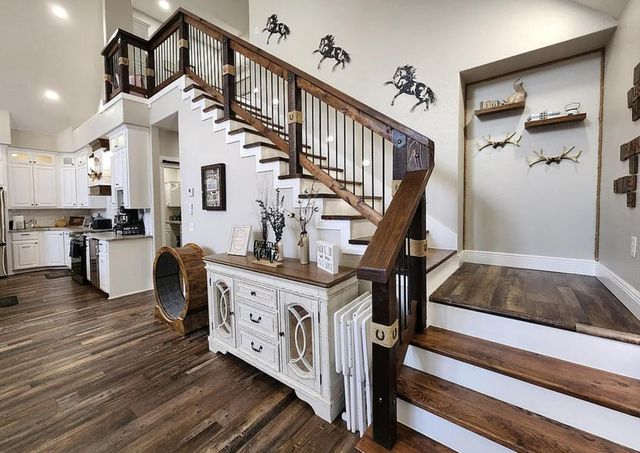 33765 S Coves Drive, Afton, OK 74331