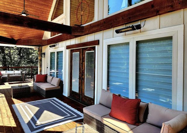 33765 S Coves Drive, Afton, OK 74331