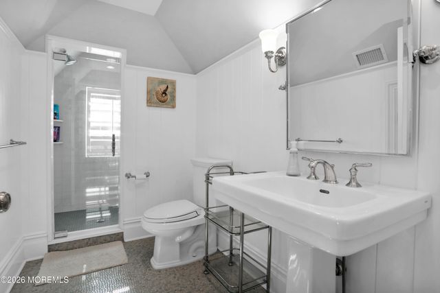 101 Tuttle Avenue, Spring Lake, NJ 07762