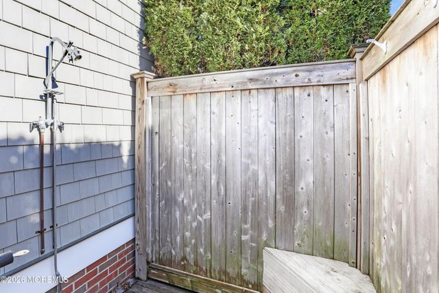 101 Tuttle Avenue, Spring Lake, NJ 07762