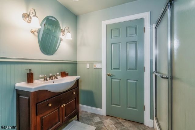 11 Minisink Dr, Montague Twp., NJ 07827