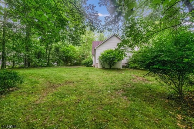 11 Minisink Dr, Montague Twp., NJ 07827
