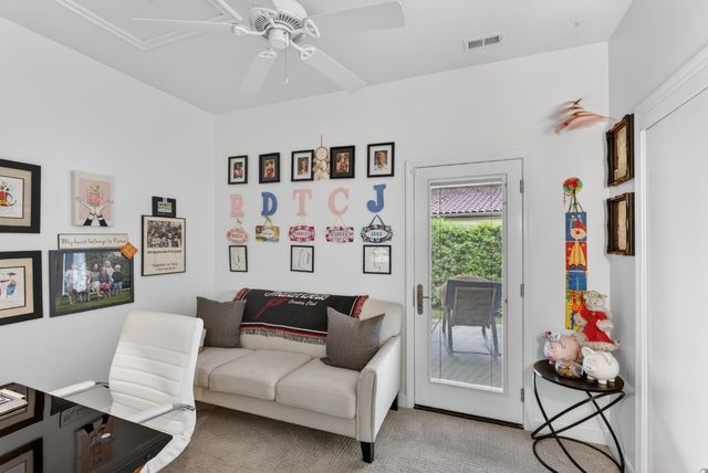 2612 Huntington Rd, Sacramento, CA 95864