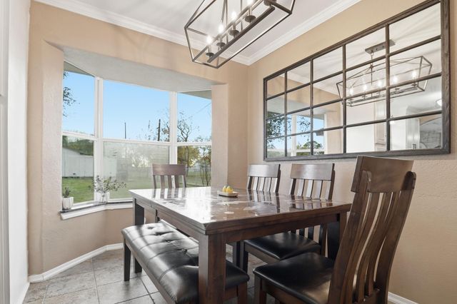 2414 Loch Lomond Street, Highlands, TX 77562