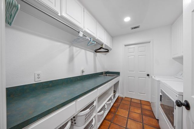 2500 S County Rd 1110, Midland, TX 79706