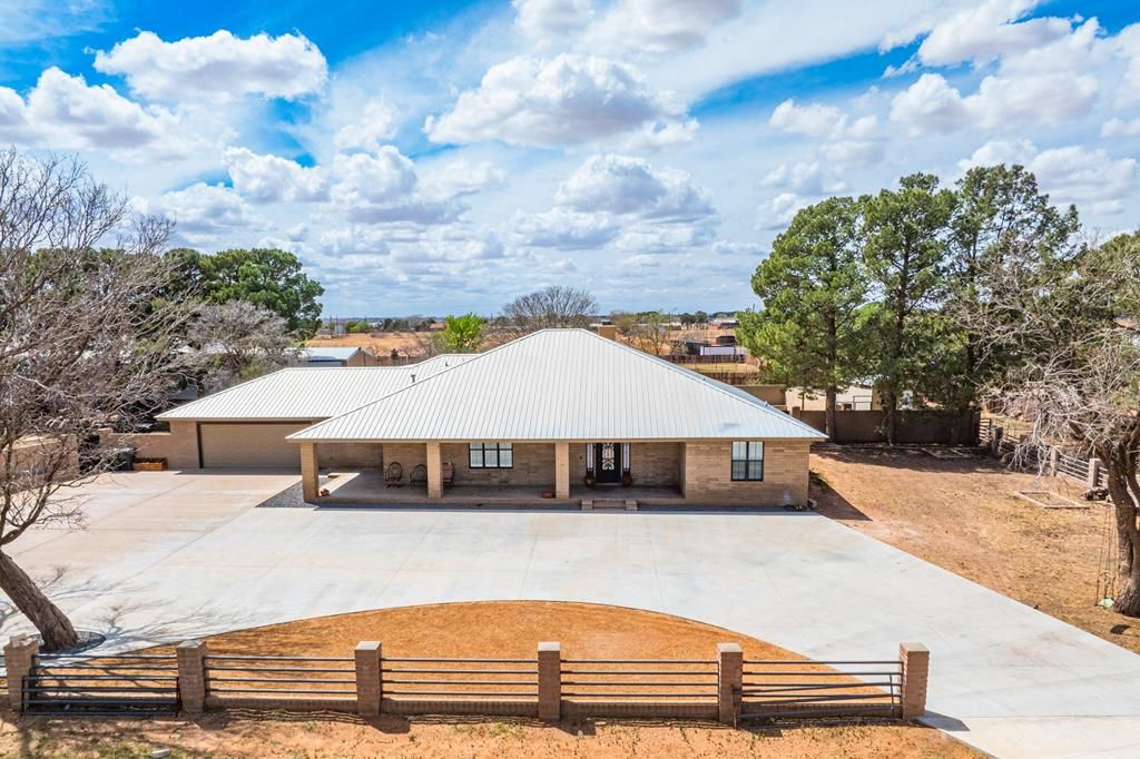 2500 S County Rd 1110, Midland, TX 79706