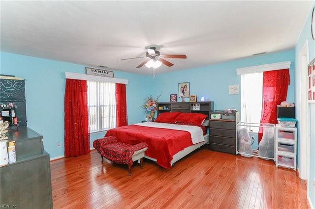 6316 Townsend PL, Suffolk, VA 23435
