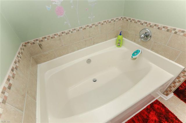 6316 Townsend PL, Suffolk, VA 23435