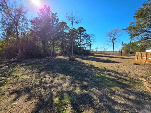 24887 Roscommon, Hempstead, TX 77445