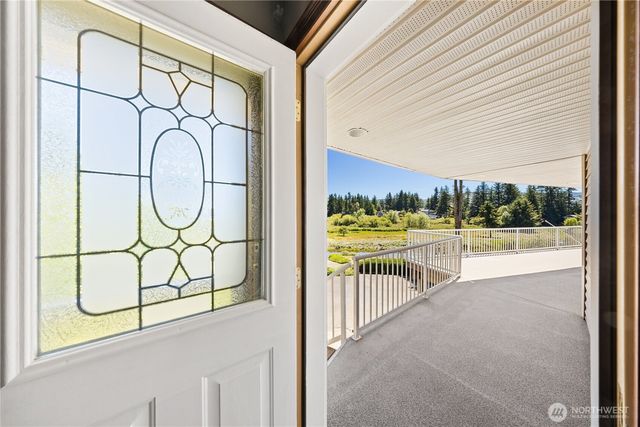 16026 Lawrence Place SE, Yelm, WA 98597