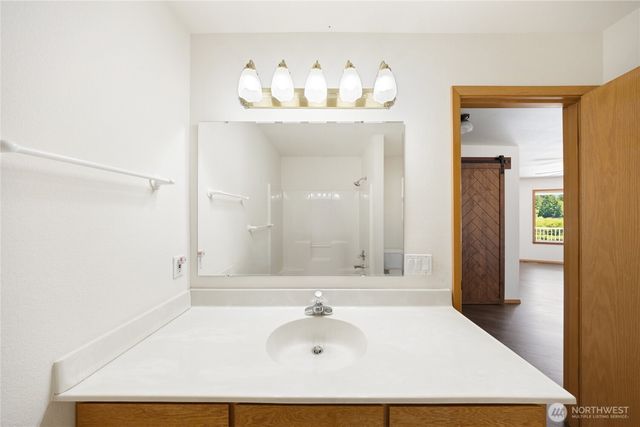 16026 Lawrence Place SE, Yelm, WA 98597