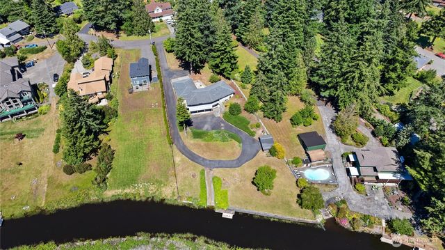 16026 Lawrence Place SE, Yelm, WA 98597