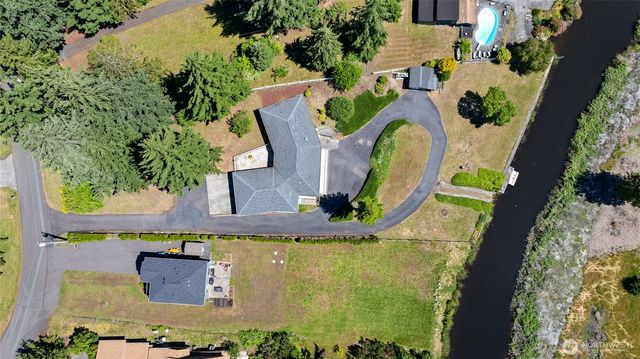 16026 Lawrence Place SE, Yelm, WA 98597
