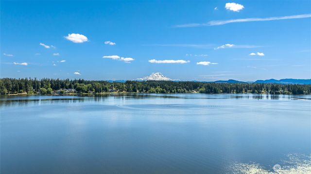 16026 Lawrence Place SE, Yelm, WA 98597