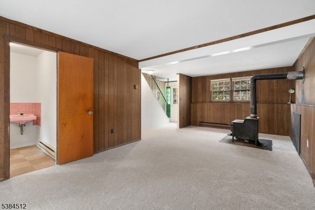 14 Hillside Ter, Green Twp., NJ 07821