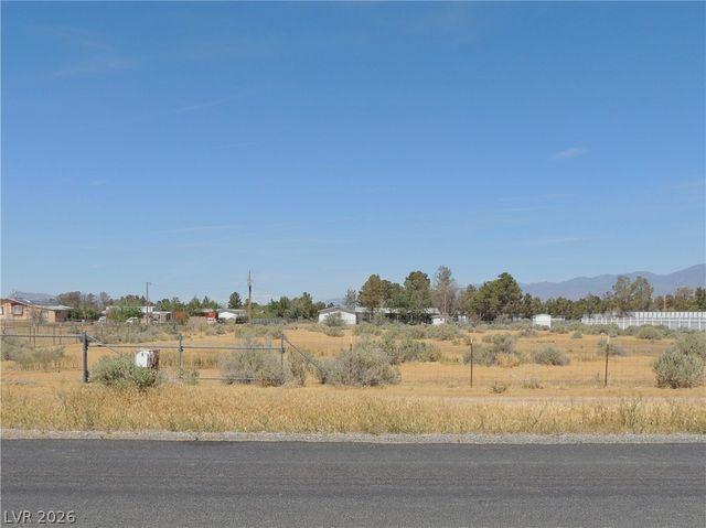 1580 Thousandaire Boulevard, Pahrump, NV 89048