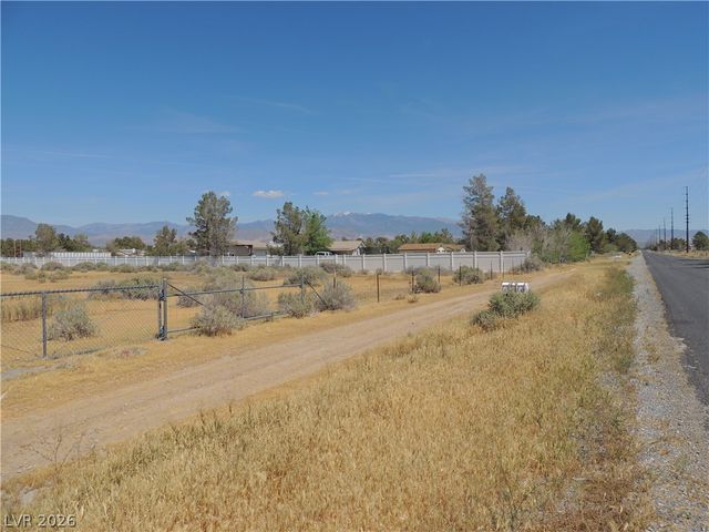 1580 Thousandaire Boulevard, Pahrump, NV 89048