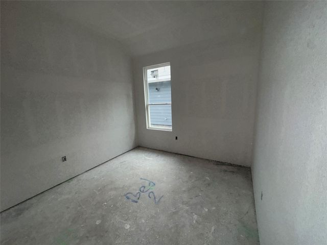 315 Willow Heights DR, Hutto, TX 78634