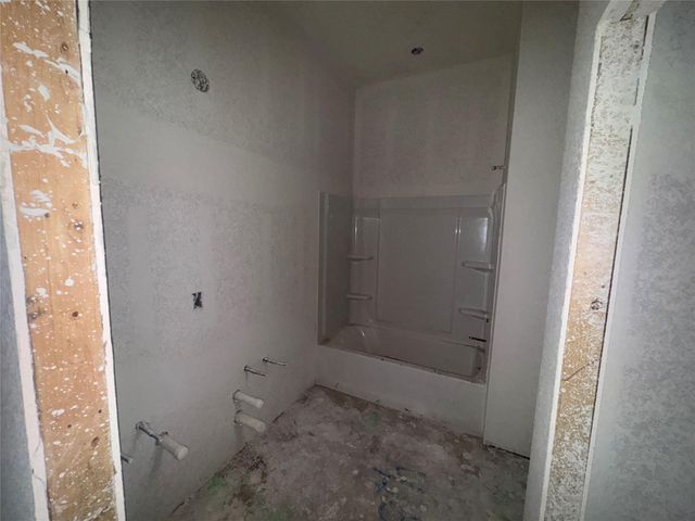 315 Willow Heights DR, Hutto, TX 78634